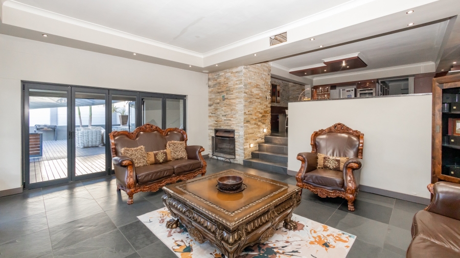 5 Bedroom Property for Sale in Kleinbron Estate Western Cape